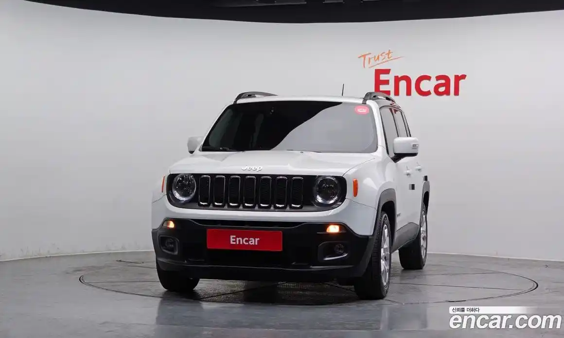 Jeep Renegade 2016 2.4 Автомат в Москве № 169679, фото 3