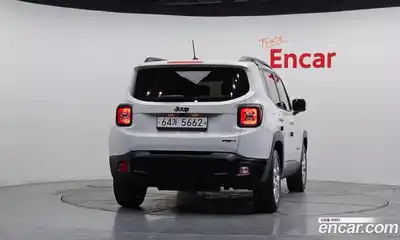 Jeep Renegade 2016 2.4 Автомат в Москве № 169679, миниатюра 4