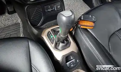 Jeep Renegade 2016 2.4 Автомат в Москве № 169679, миниатюра 9