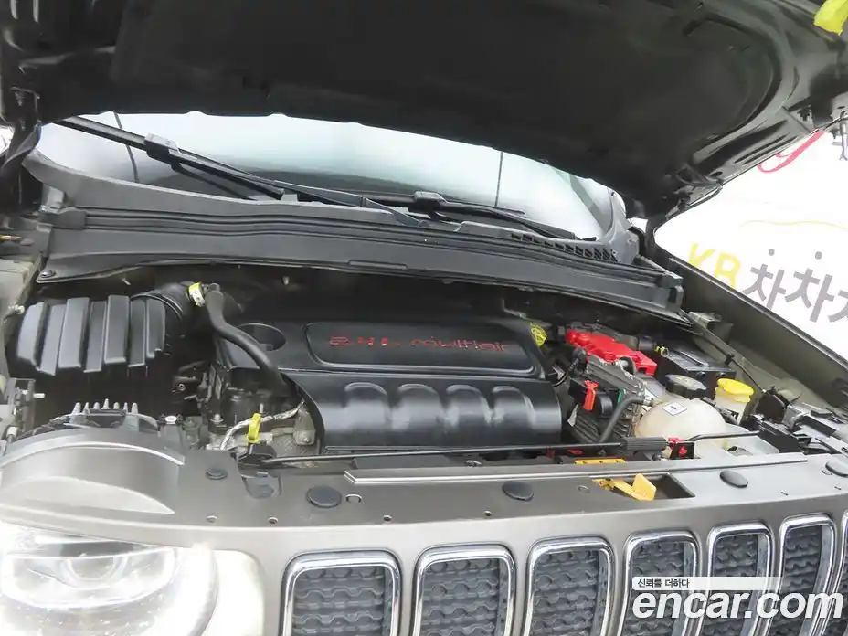 Jeep Renegade 2020 2.4 Автомат в Москве № 170013, фото 19