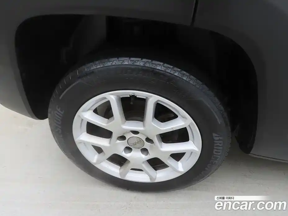 Jeep Renegade 2020 2.4 Автомат в Москве № 170013, фото 20