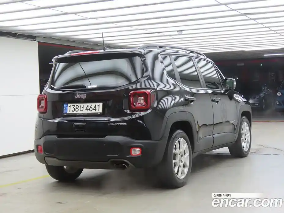 Jeep Renegade 2020 2.4 Автомат в Москве № 170013, фото 4