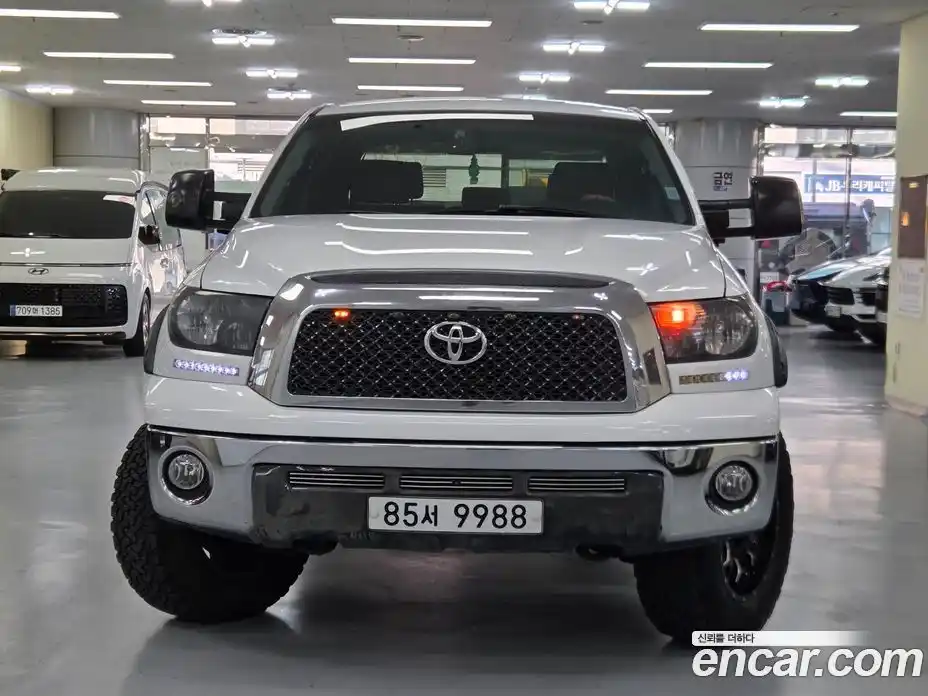 Toyota Tundra 2007 5.7 Автомат в Москве № 170352, фото 3