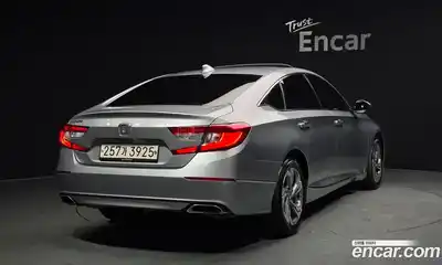 Honda Accord 2020 1.5 Автомат в Москве № 170539, миниатюра 2