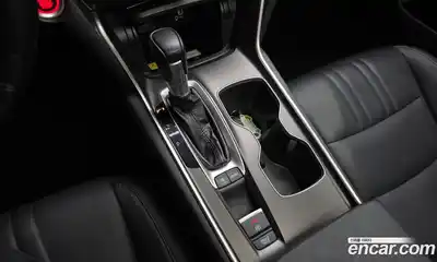 Honda Accord 2020 1.5 Автомат в Москве № 170539, миниатюра 9