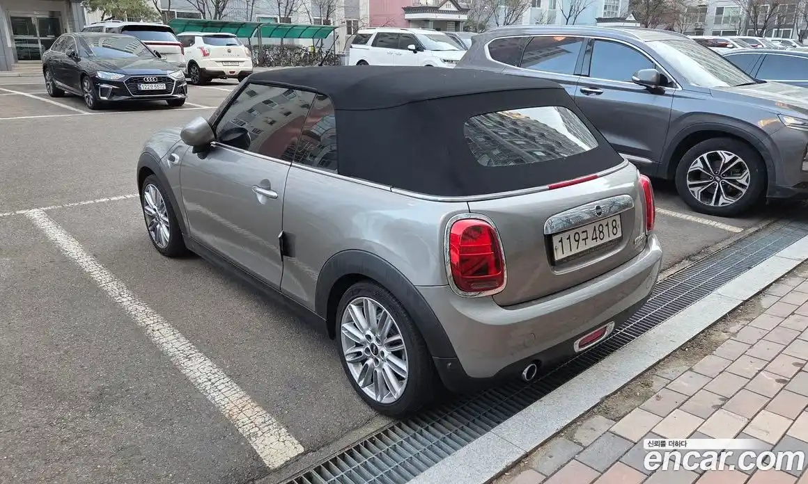 Mini Cooper Convertible 2020 1.5 Автомат в Москве № 177152, фото 6