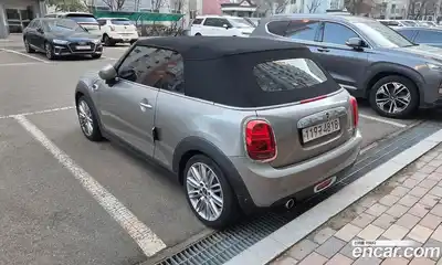 Mini Cooper Convertible 2020 1.5 Автомат в Москве № 177152, миниатюра 6