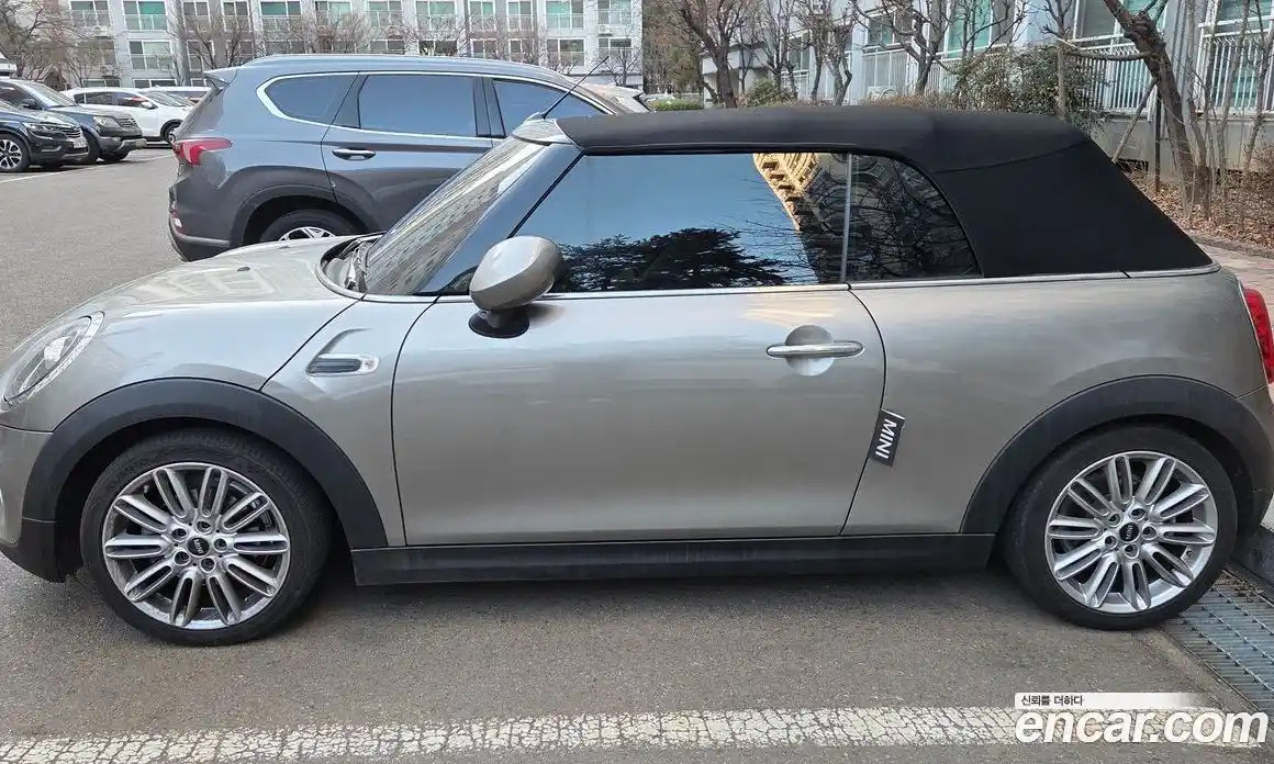 Mini Cooper Convertible 2020 1.5 Автомат в Москве № 177152, фото 7