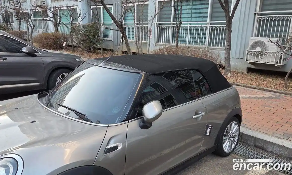 Mini Cooper Convertible 2020 1.5 Автомат в Москве № 177152, фото 8