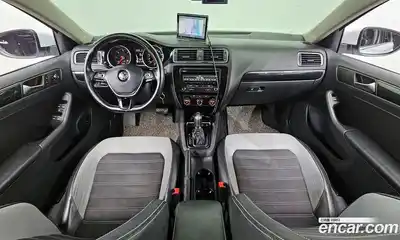 Volkswagen Jetta 2015 2.0 Автомат в Москве № 178509, миниатюра 11