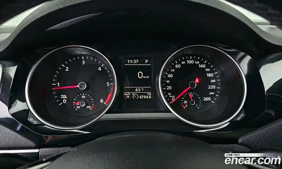 Volkswagen Jetta 2015 2.0 Автомат в Москве № 178509, фото 19