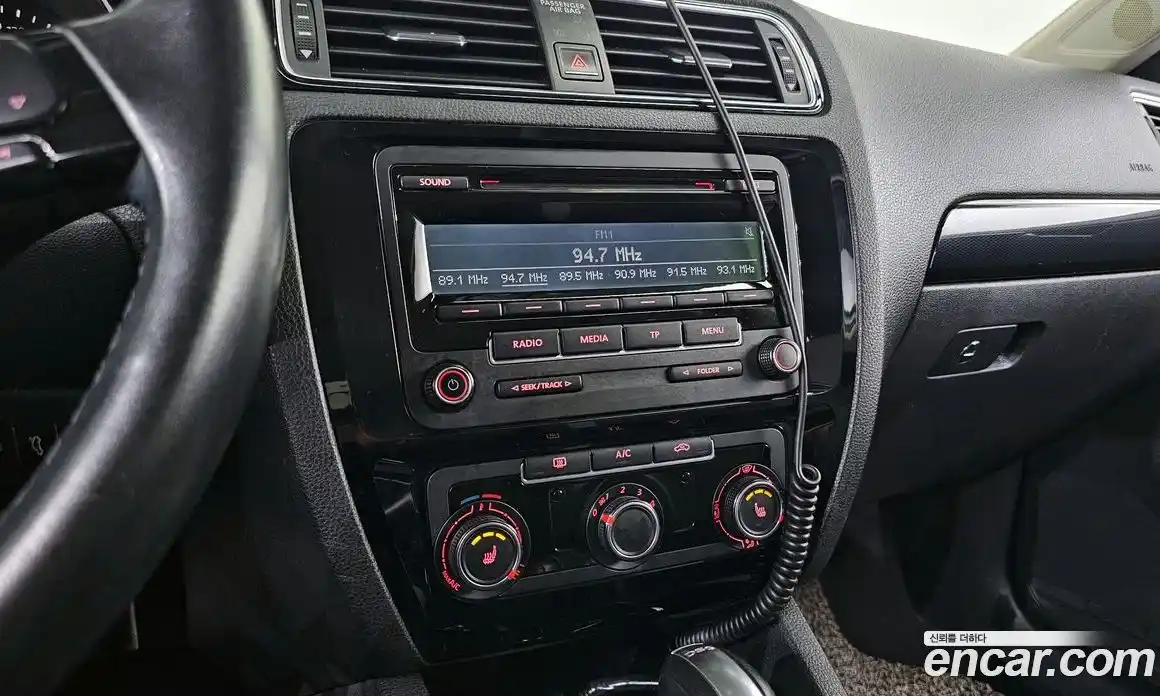 Volkswagen Jetta 2015 2.0 Автомат в Москве № 178509, фото 20