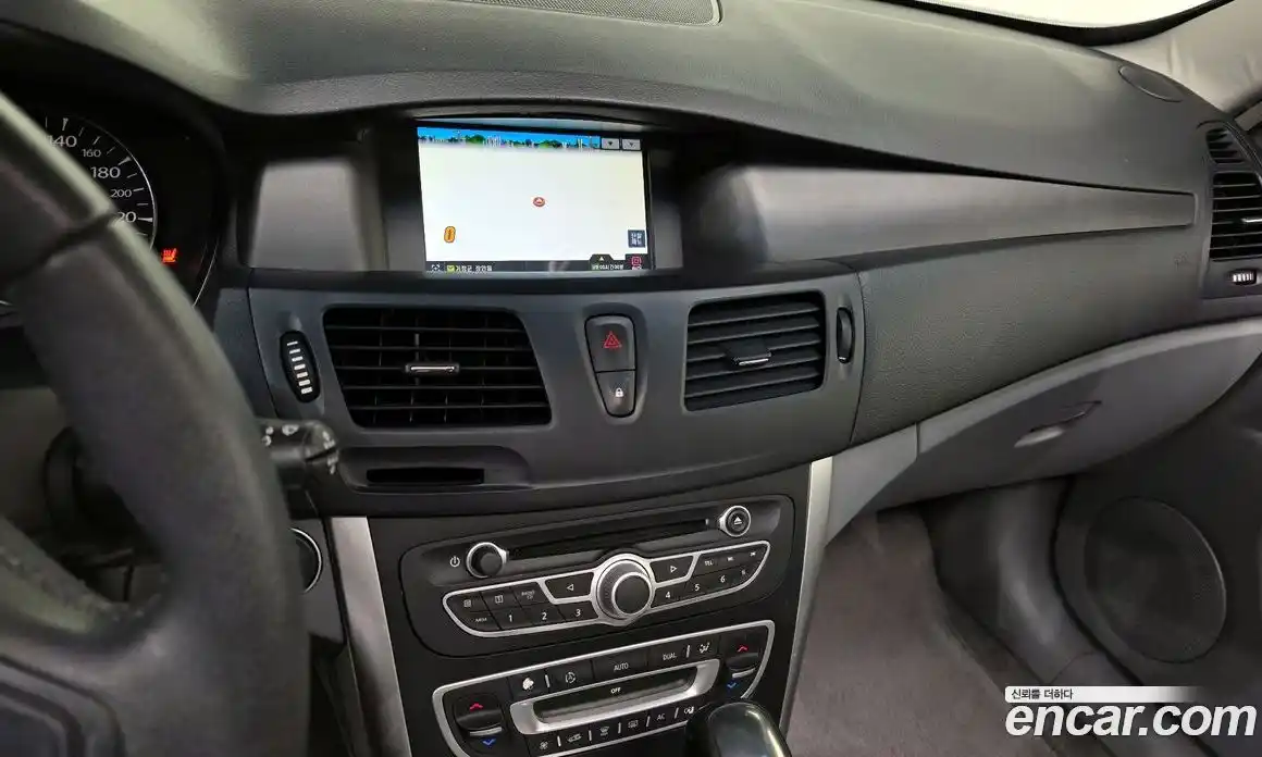 Renault SM5 2010 2.0 Автомат в Москве № 178948, фото 16