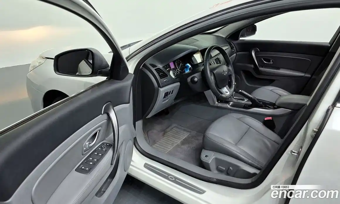 Renault SM5 2010 2.0 Автомат в Москве № 178948, фото 4