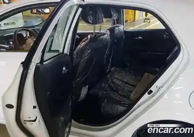 Kia Morning 2026 1.0 Автомат в Москве № 18151, миниатюра 5