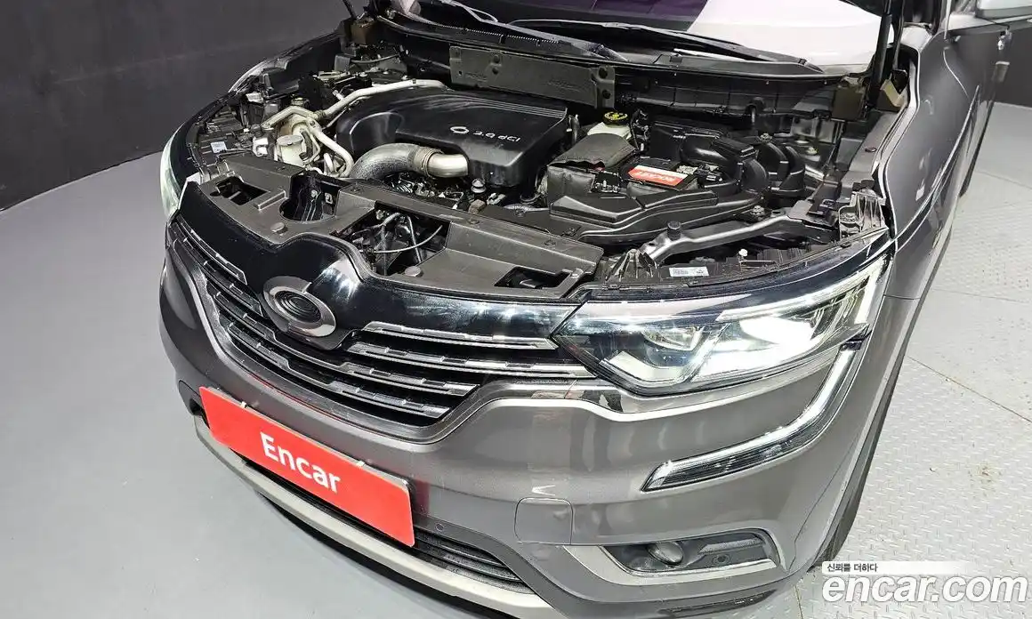 Renault QM6 2017 2.0 Автомат в Москве № 182745, фото 12