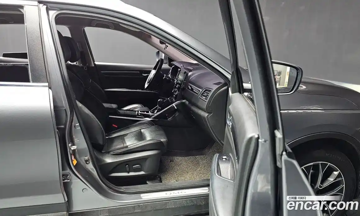 Renault QM6 2017 2.0 Автомат в Москве № 182745, фото 15