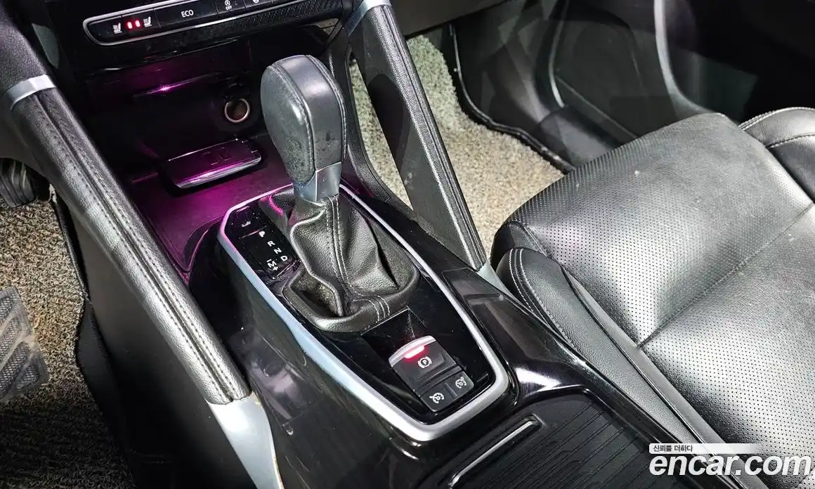 Renault QM6 2017 2.0 Автомат в Москве № 182745, фото 5