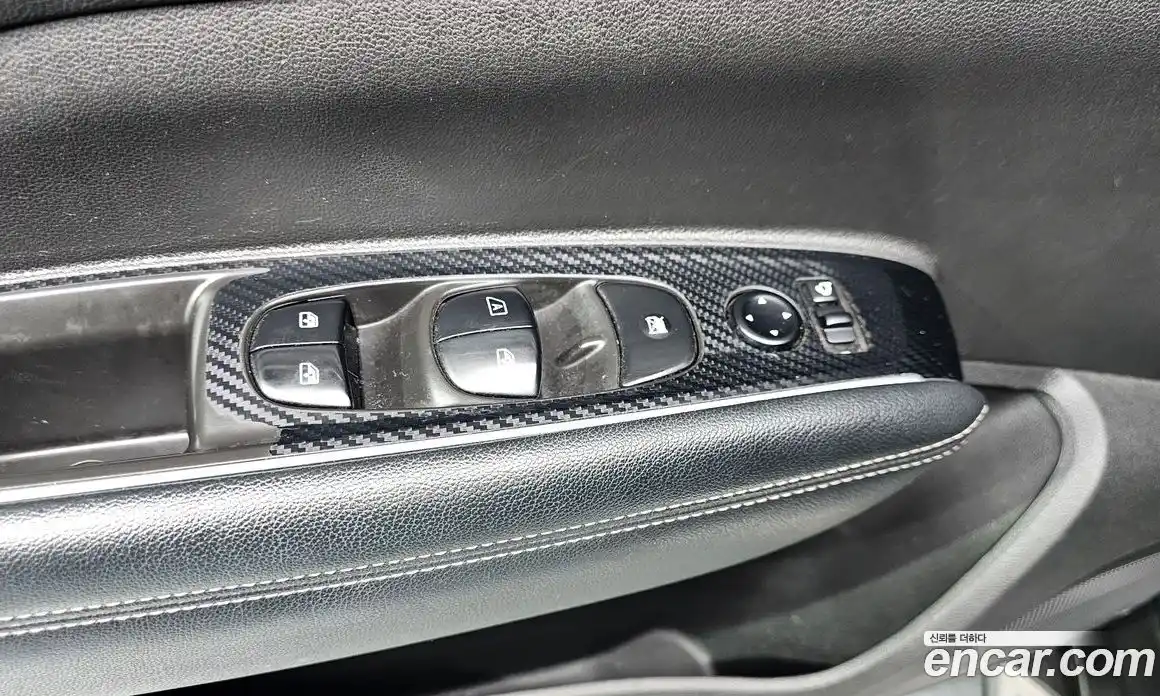 Renault QM6 2017 2.0 Автомат в Москве № 182745, фото 6