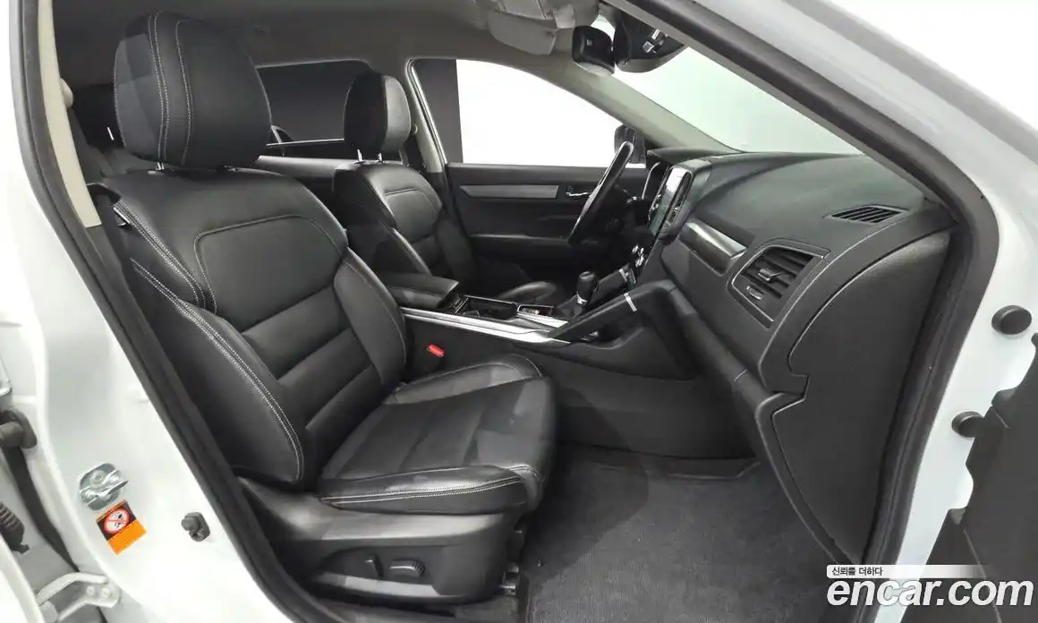 Renault QM6 2022 2.0 Автомат в Москве № 183889, фото 11