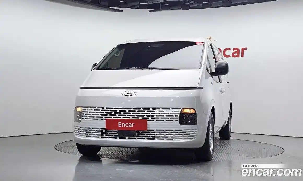 Hyundai Staria 2022 2.2 Автомат в Москве № 188217, фото 7