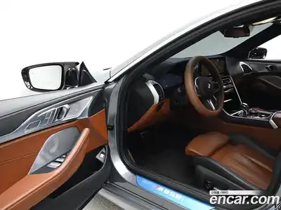 BMW 8-Series 2024 4.4 Автомат в Москве № 188520, миниатюра 11