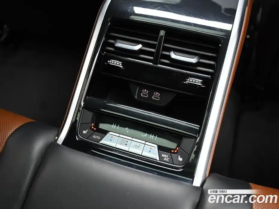 BMW 8-Series 2024 4.4 Автомат в Москве № 188520, фото 16