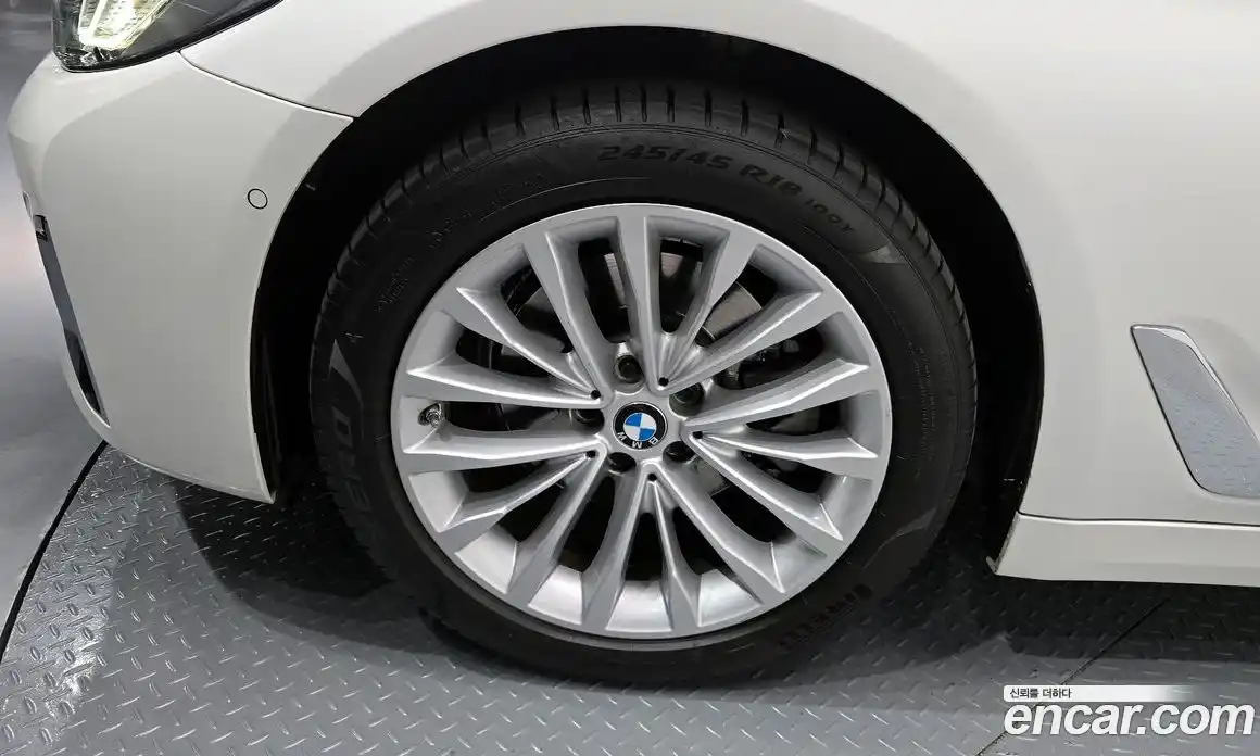 BMW 5-Series 2023 2.0 Автомат в Москве № 188835, фото 8