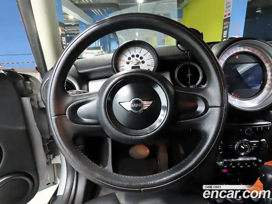 Mini Cooper 2013 1.6 Автомат в Москве № 190555, фото 11