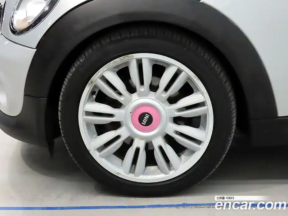 Mini Cooper 2013 1.6 Автомат в Москве № 190555, фото 20