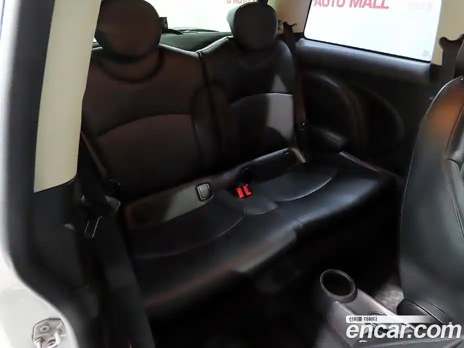 Mini Cooper 2013 1.6 Автомат в Москве № 190555, фото 9