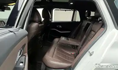 BMW 3-Series 2022 2.0 Автомат в Москве № 192493, миниатюра 8