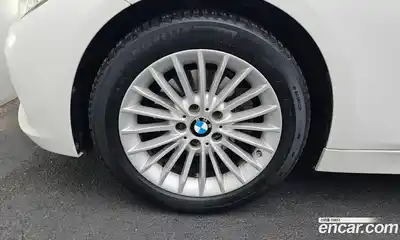 BMW 3-Series 2017 2.0 Автомат в Москве № 193169, миниатюра 9