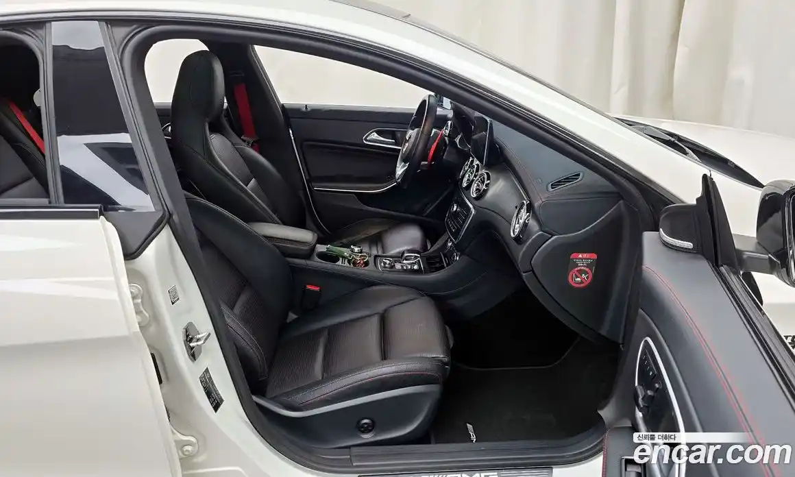 Mercedes-Benz CLA-Class 2016 2.0 Автомат в Москве № 195041, фото 11