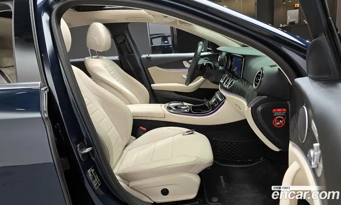 Mercedes-Benz E-Class 2018 2.0 Автомат в Москве № 195555, фото 6