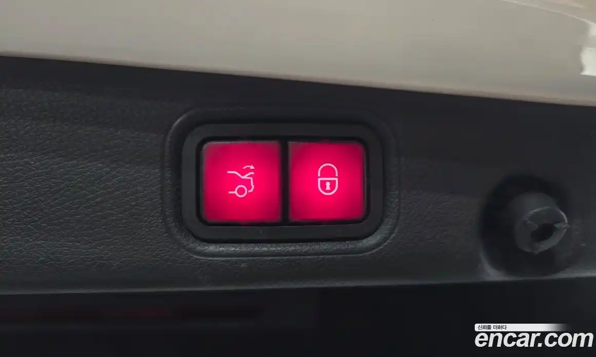 Mercedes-Benz E-Class 2019 2.0 Автомат в Москве № 195642, фото 19