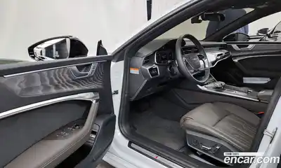 Audi A7 2025 2.0 Автомат в Москве № 195993, миниатюра 10