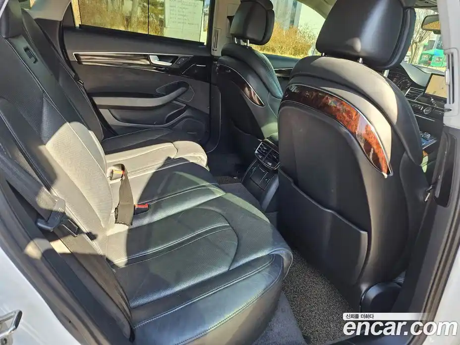 Audi A8 2015 3.0 Автомат в Москве № 196897, фото 14