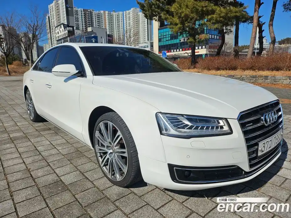 Audi A8 2015 3.0 Автомат в Москве № 196897, фото 3