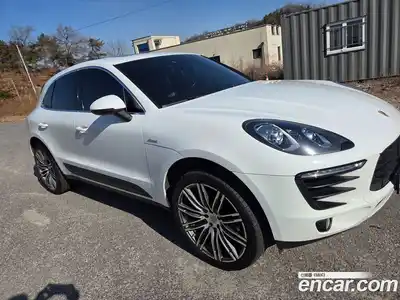 Porsche Macan 2015 3.0 Автомат в Москве № 198022, миниатюра 2
