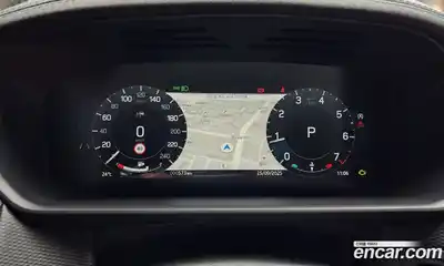 Land Rover Discovery 2024 3.0 Автомат в Москве № 198039, миниатюра 12