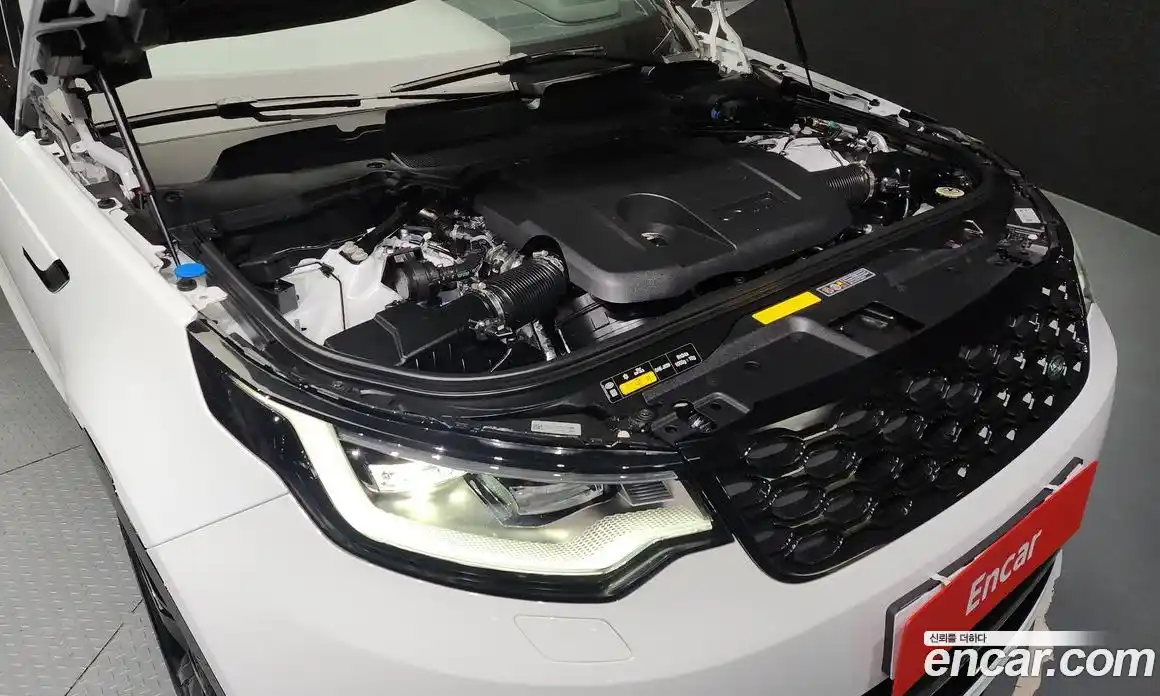 Land Rover Discovery 2024 3.0 Автомат в Москве № 198039, фото 5