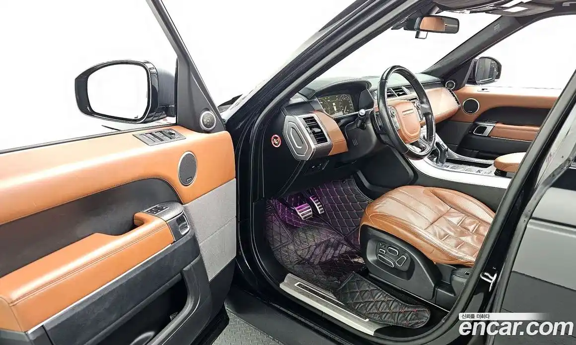 Land Rover Range-Rover Sport 2015 4.4 Автомат в Москве № 198147, фото 16