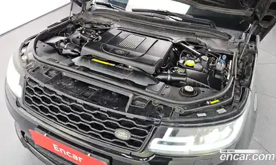 Land Rover Range-Rover Sport 2015 4.4 Автомат в Москве № 198147, миниатюра 2