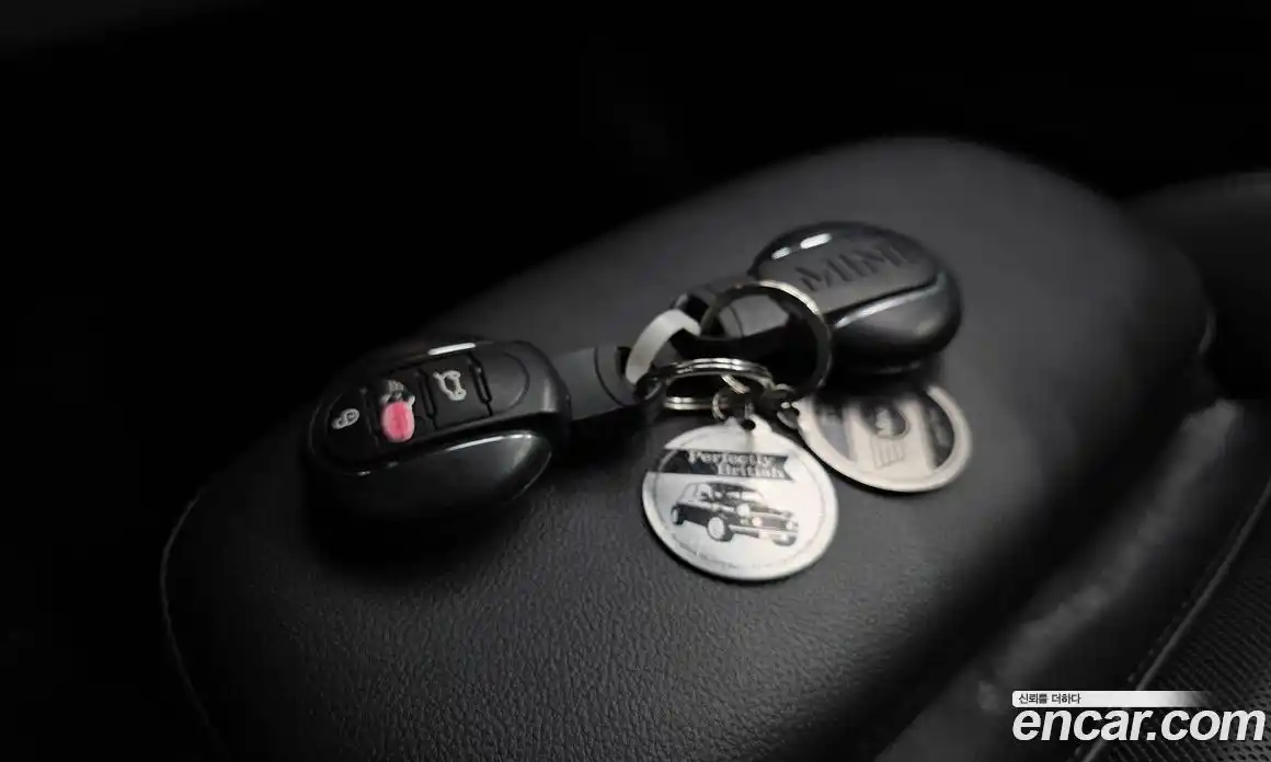 Mini Cooper 2016 1.5 Автомат в Москве № 198427, фото 20