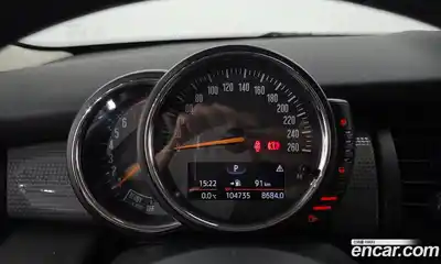 Mini Cooper 2016 1.5 Автомат в Москве № 198427, миниатюра 3