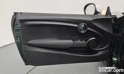 Mini Cooper 2016 1.5 Автомат в Москве № 198427, миниатюра 4