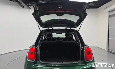 Mini Cooper 2016 1.5 Автомат в Москве № 198427, миниатюра 6