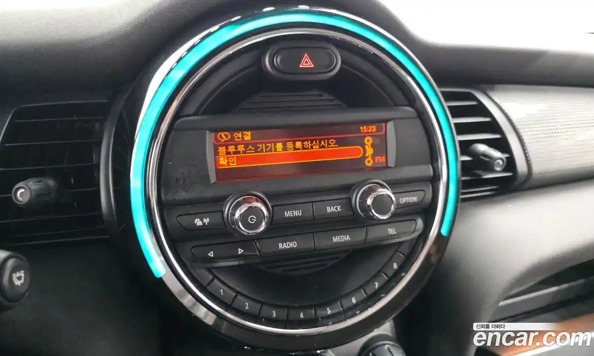 Mini Cooper 2016 1.5 Автомат в Москве № 198427, фото 7