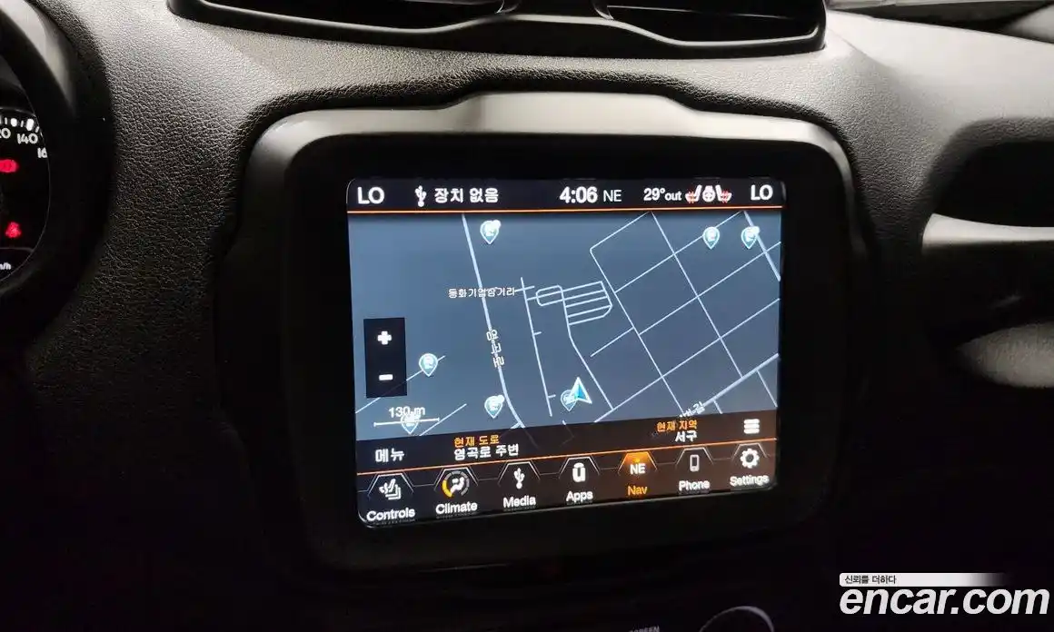 Jeep Renegade 2021 2.4 Автомат в Москве № 199465, фото 9